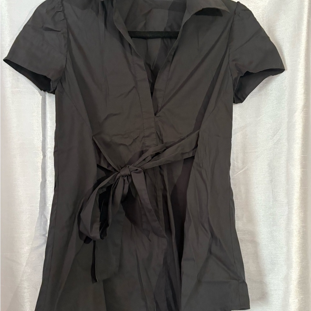 BCBGMaxAzria Charcoal Wrap Blouse Tie Front size Small